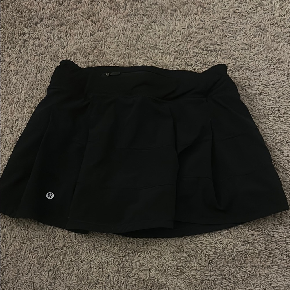 lululemon athletica Black Women's 4" Skirt